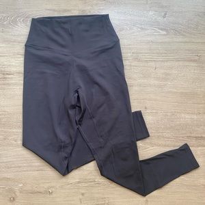 Balance Athletica tenacity legging